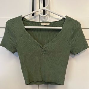 LA Heart Olive Green Shirt. Size Small.